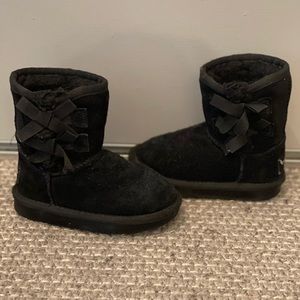Toddler Koolaburra boots
